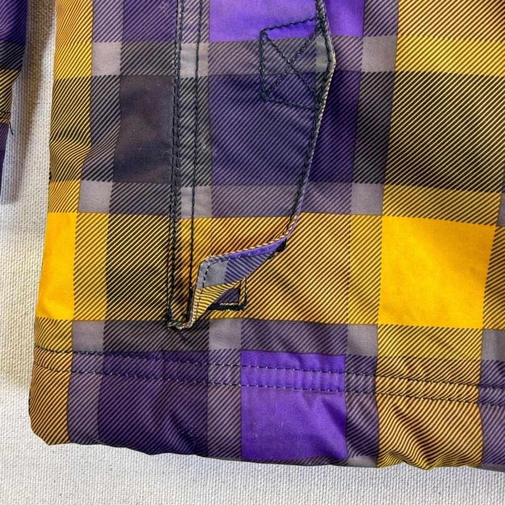 Burton Dryride Girls Large 14/16 Snowboard Chittagong Jacket Purple Yellow Plaid